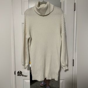 Beautiful cream sweater dress. Has a great collar! I loved wearing this!